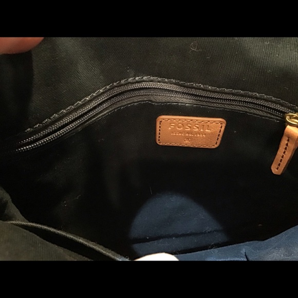 Fossil canvas crossbody, EUC, cream w/ blue & tan - Picture 7 of 8